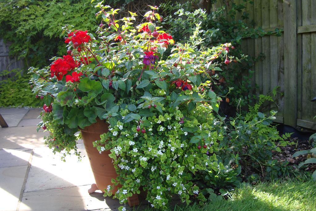 Pinfield Boutique Hotel Hedgerley Exterior foto